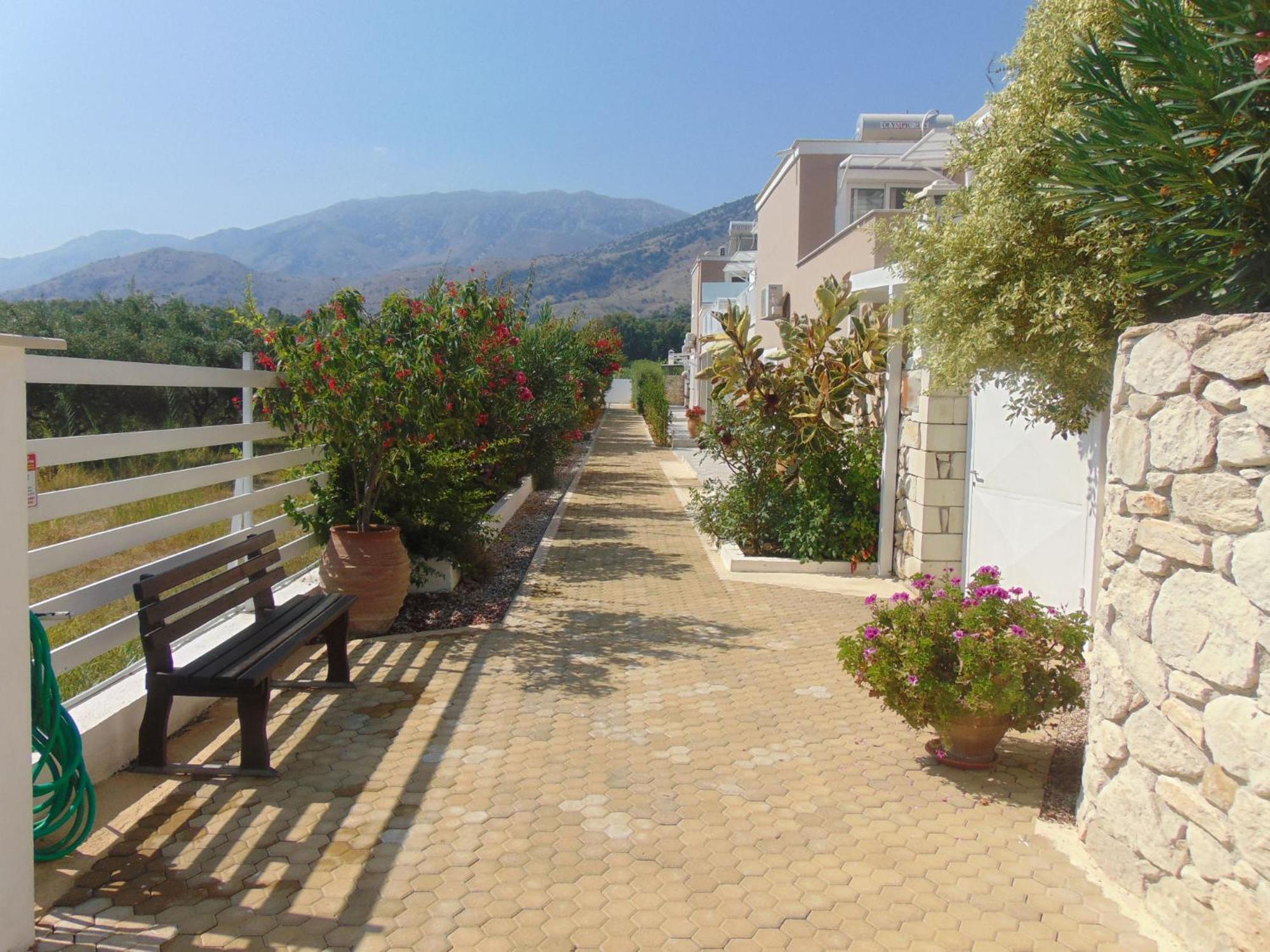 Villa Campos- Less Than 5-Min Walk To Kalivaki Beach Georgioupoli Ngoại thất bức ảnh