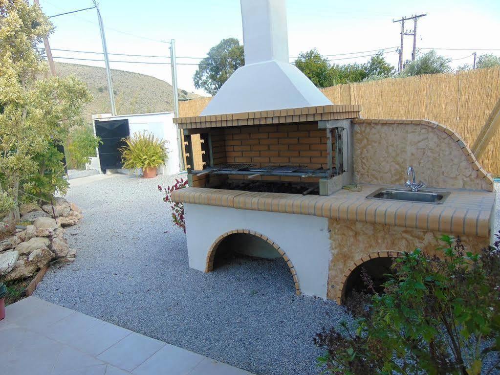 Villa Campos- Less Than 5-Min Walk To Kalivaki Beach Georgioupoli Ngoại thất bức ảnh